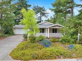 859 Munsel Creek Loop, Florence, OR 97439