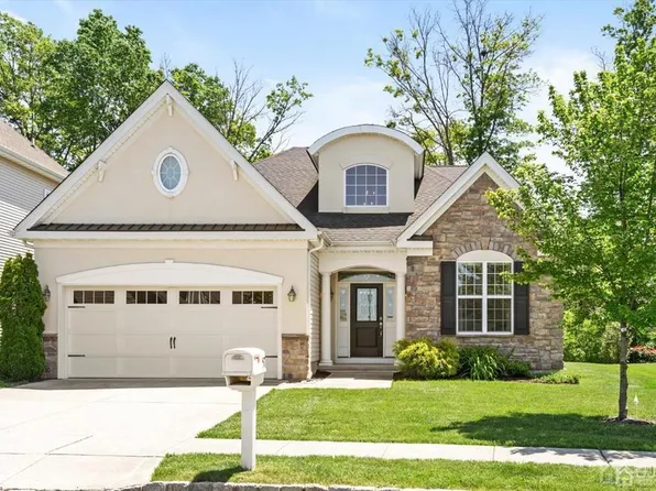 57 Davinci Dr S, Monmouth Junction, NJ 08852