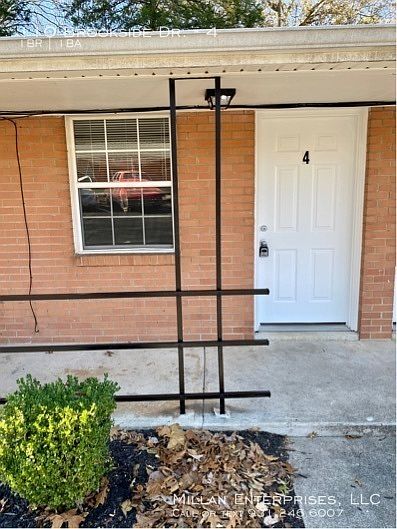 1st image of 110 Brookside Dr #4