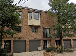 747 W Dickens Ave #SFH, Chicago, IL 60614