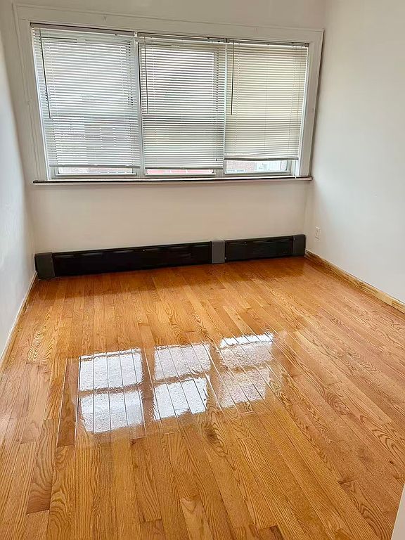 1-bedroom apartment for rent in Bensonhurst