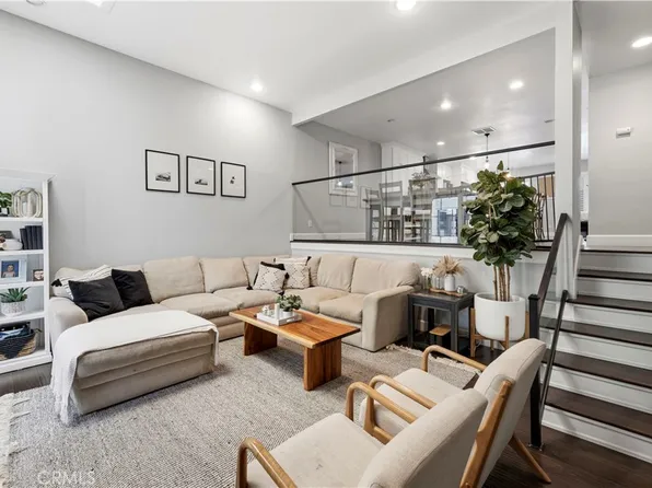 4231 Colfax Ave Unit D, Studio City, CA 91604