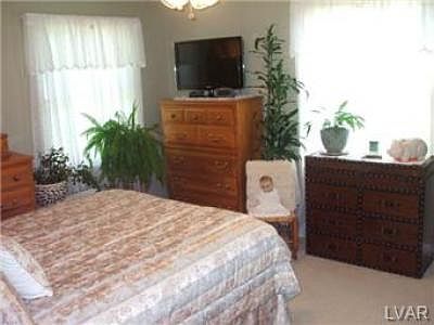 5th image of 4625 Cheryl Dr