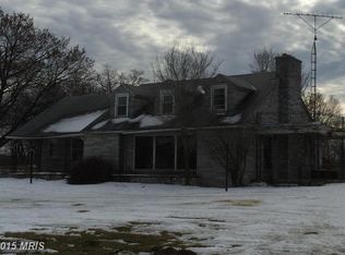 2096 Frank Rd, Chambersburg, PA 17202