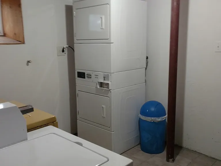 126-128 Vernal St #3 — Photo 10