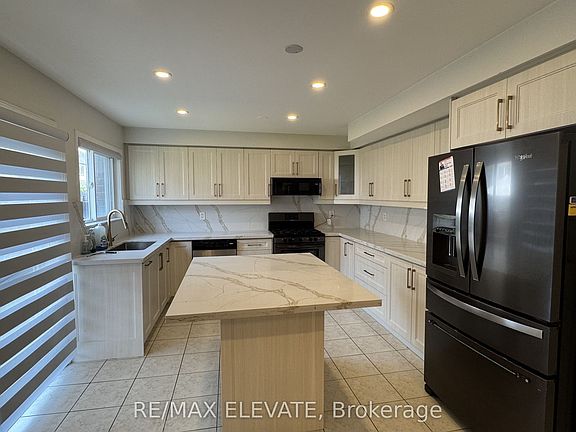 3rd image of 91 Whitlock Cres