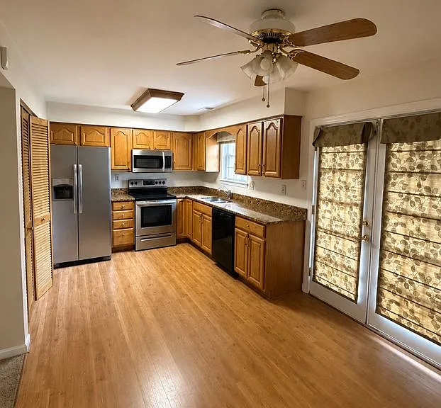 11240 Kettering Pl — Photo 3