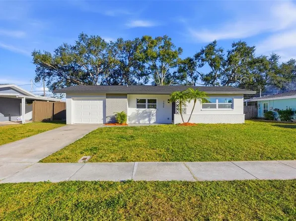 2625 Keene Park Dr, Largo, FL 33771