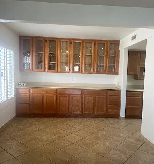 270 S Waterman Ave — Photo 5