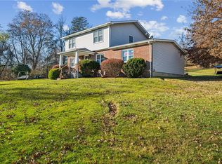 183 Crawford Ln, Belle Vernon, PA 15012