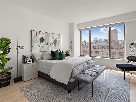 5th image of 200 E 69th St APT 18D