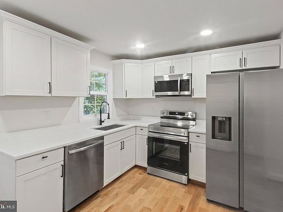 5th image of 2819 Mountain Hill Rd