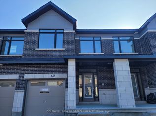618 Rathburn Ln, Ottawa, ON K1T0V7