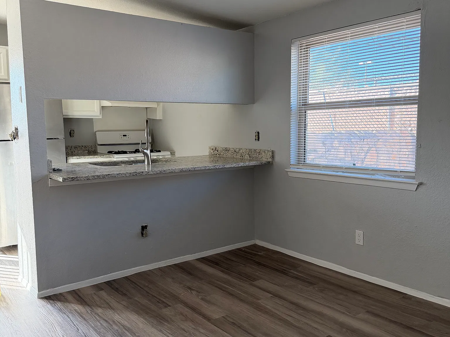 2 bed, 763 sqft, $995 — Photo 1