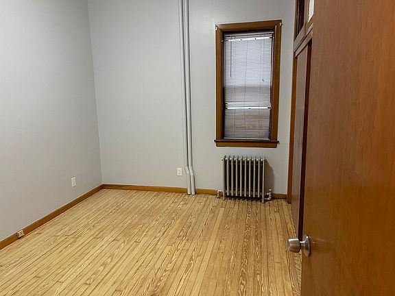 4th image of 223 Saint Marys Ave #1