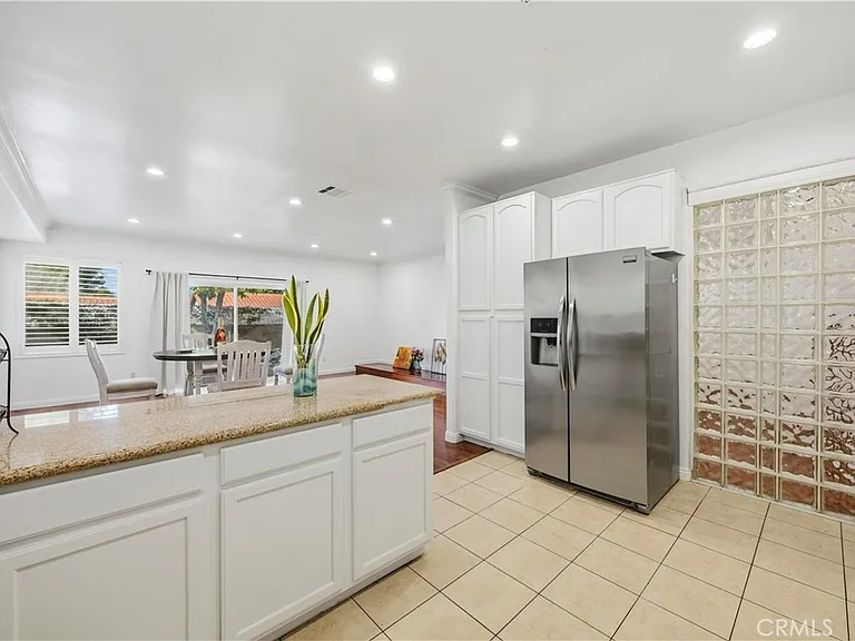19115 Breckelle St — Photo 7