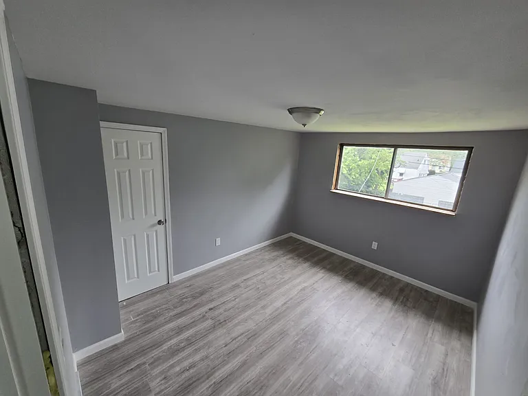 25857 Colgate St — Photo 2