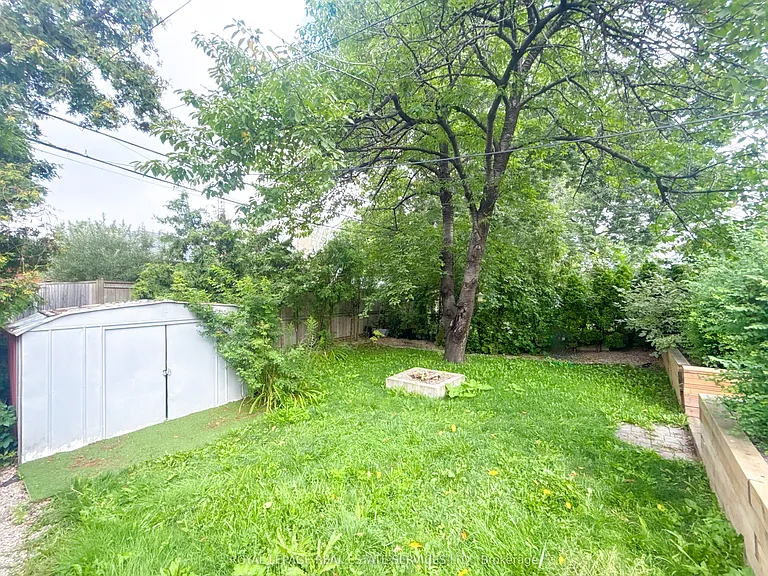 290 The East Mall #MAIN — Photo 28