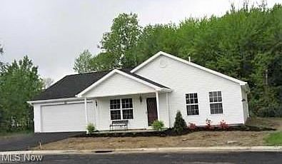 1st image of 375 Nantucket Dr #3