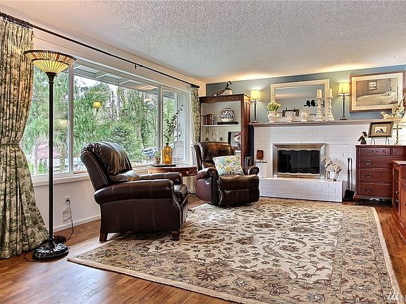 4th image of 785 Wildwood Blvd SW