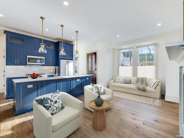12 Center Street Unit 2, Provincetown, MA 02657