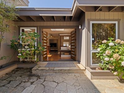 115 Del Monte Rd, El Granada, CA, 94018