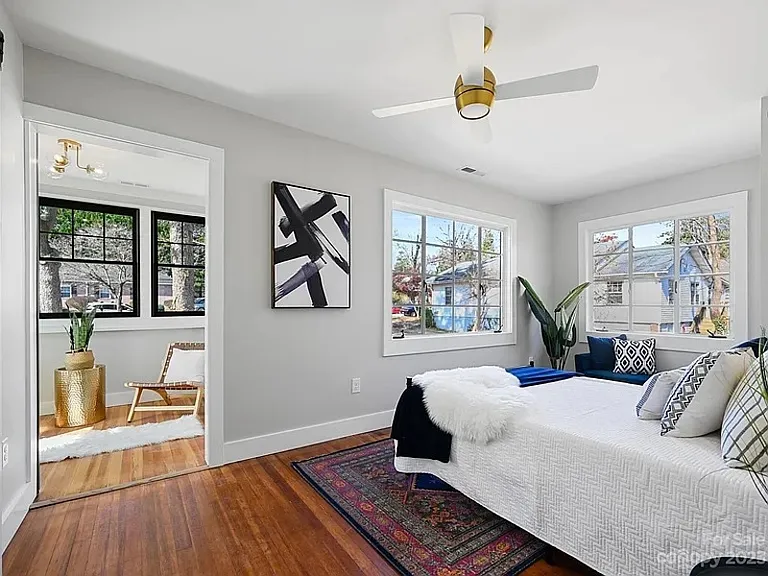 1016 Patton St — Photo 14