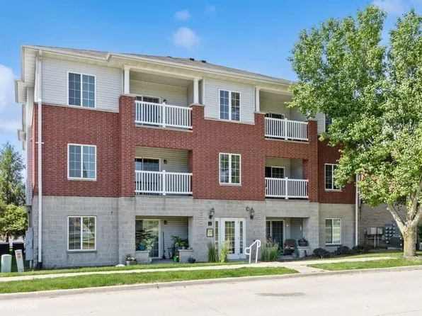 4341 York Pl, Iowa City, IA 52245