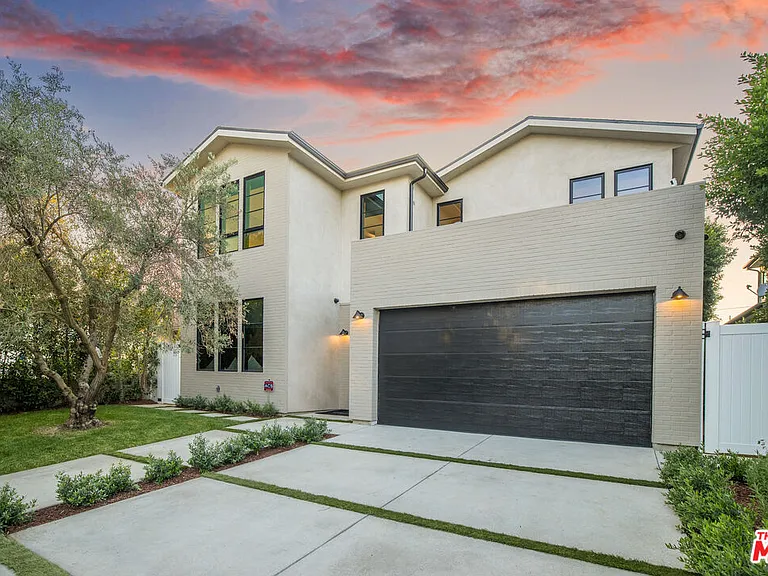 4433 Kraft Ave — Photo 39