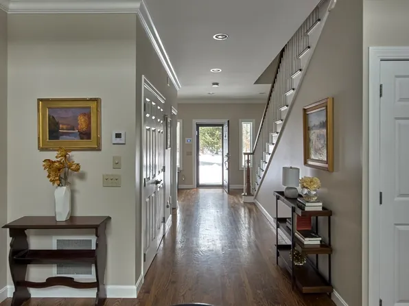 18 Highcrest Rd #20, Lenox, MA 01240