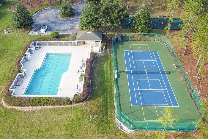 218 N Hampton Dr — Photo 47