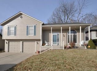 3316 S Bryn Mawr Dr, Independence, MO 64057