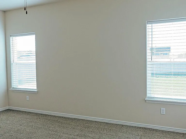 805 Shadowleaf Ave — Photo 7