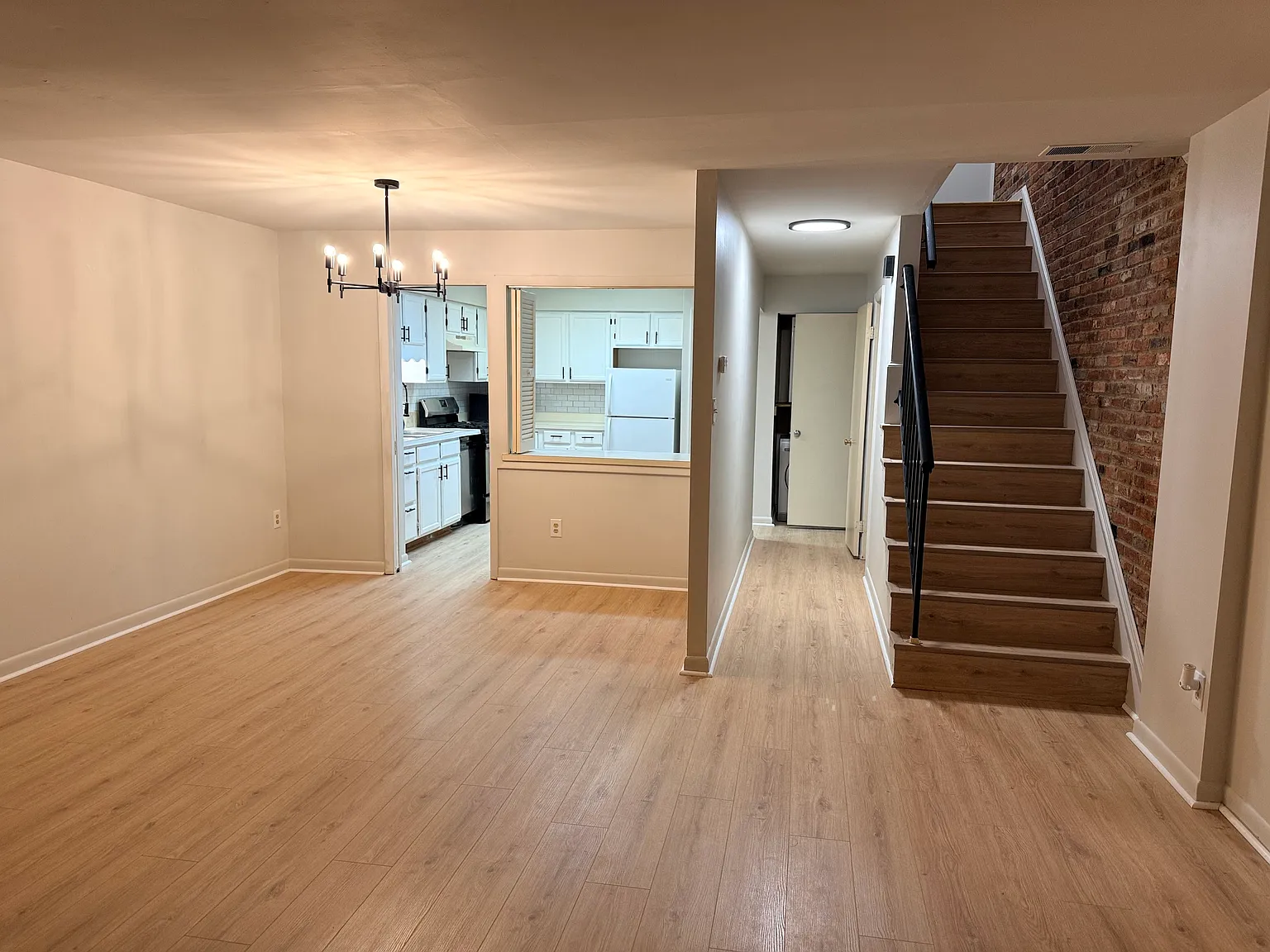 3863B Steppes Ct — Photo 4