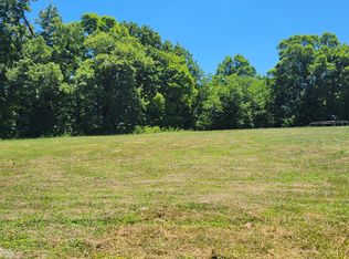 Chambers Rd, Robbins, TN 37852