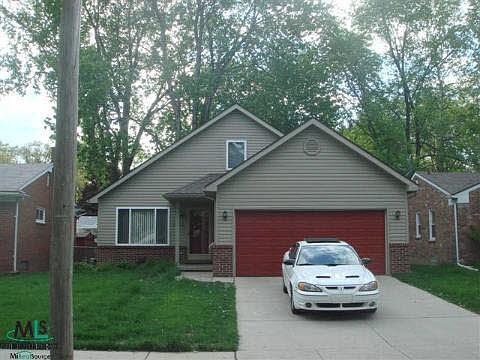 1st image of 24021 Ithaca St