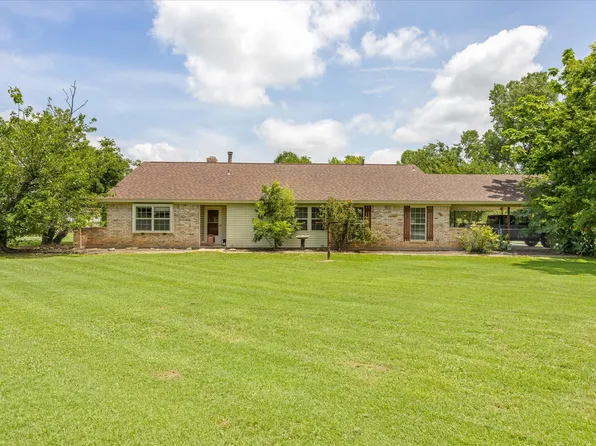 4210 Waples Rd, Granbury, TX 76049