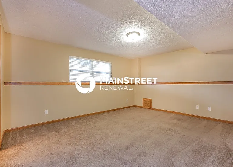 18412 E Blackhawk Trl — Photo 10