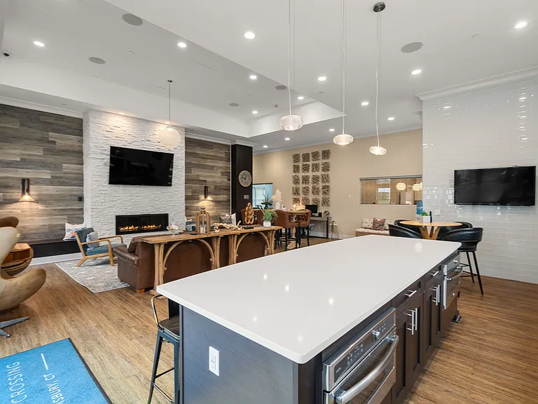 The Pointe at Dorset Crossing — Photo 30
