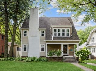 528 Waterbury Cir, Des Moines, IA 50312