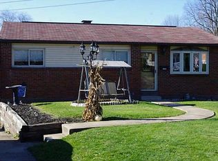 13750 Marven Dr, North Huntingdon, PA 15642