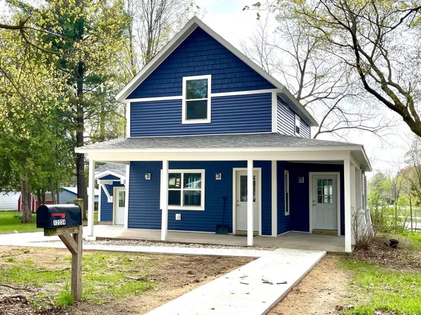12234 Maple St, Bear Lake, MI 49614