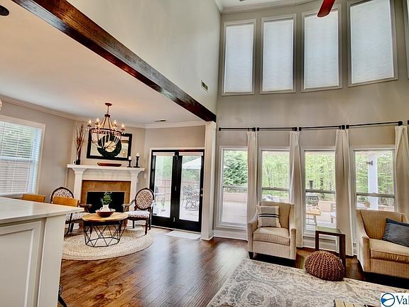 4th image of 123 Thornberry Ln