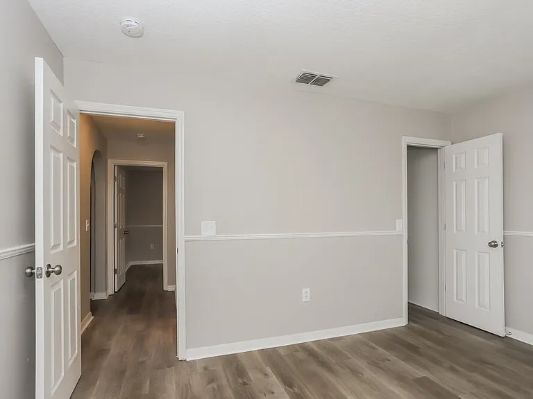 6922 Waterbrook Ct — Photo 11