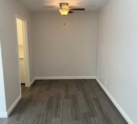 5th image of 4435 E Ocean Blvd #4