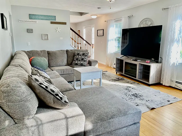 44 Toll Rd — Photo 5
