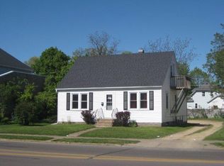 1315 Broadway St S, Menomonie, WI 54751
