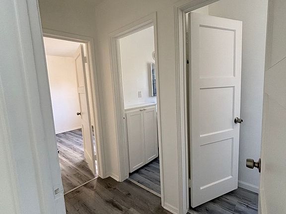 3rd image of 330-360 S Mariposa Ave #350-10