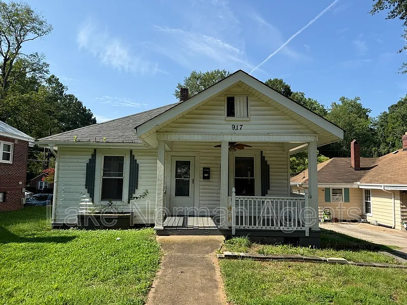 917 Lincolnton Rd