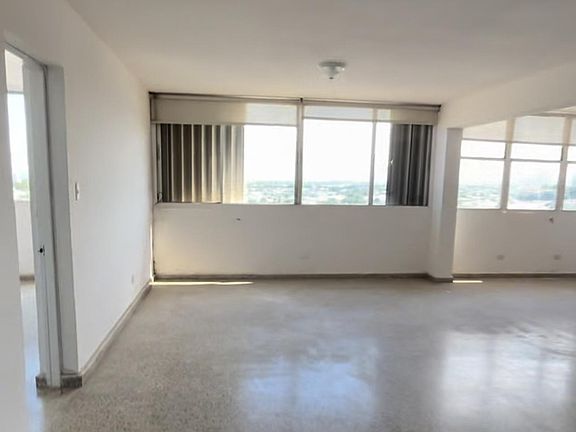 5th image of 212 Calle Diez De Lndg #1402